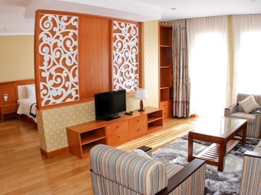 Hoa Binh Rach Gia Resort 락자 외부 사진